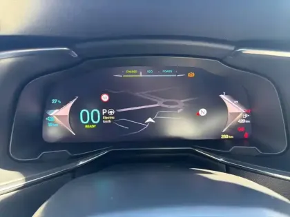 Photo 30 DS DS 7  Hybride Rechargeable E-Tense 360 EAT8 4x4