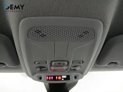 Photo 15 Peugeot 208  PureTech 75 S&S BVM5