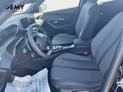 Photo 8 Peugeot 2008  Hybrid 145 e-DCS6