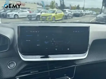 Photo 15 Peugeot 2008 Gén. II Ph2 Allure 5