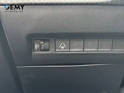 Photo 23 Peugeot 2008 Gén. II Ph2 Allure 5