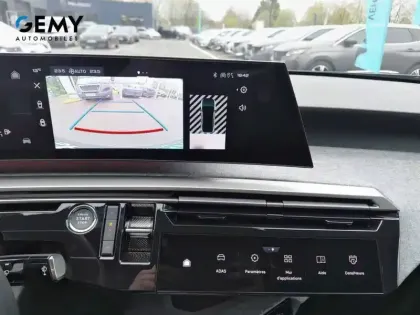 Photo 28 Peugeot 3008  Hybrid 136 e-DCS6