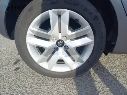 Photo 12 Renault Clio  TCe 90