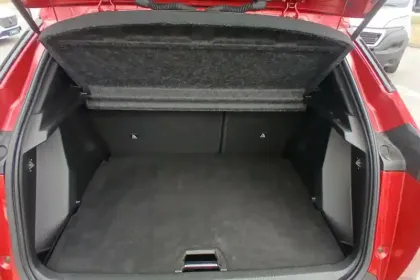 Photo 8 Peugeot 2008  PureTech 100 S&S BVM6