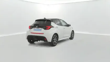 Photo 52 Toyota Yaris  Hybride 116h