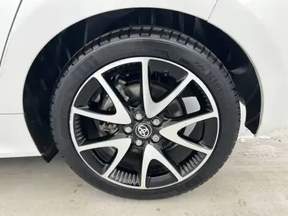 Photo 37 Toyota Yaris  Hybride 116h
