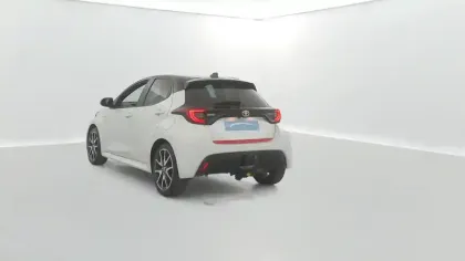 Photo 50 Toyota Yaris  Hybride 116h