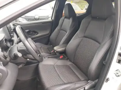 Photo 8 Toyota Yaris  Hybride 116h