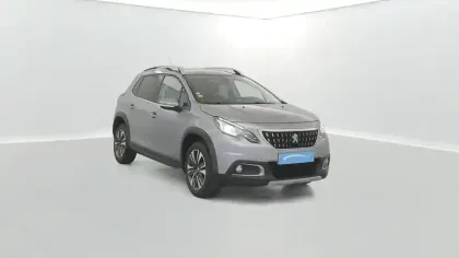 Photo 18 Peugeot 2008  BlueHDi 100ch S&S BVM6