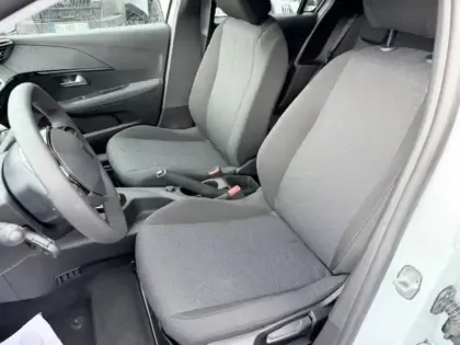 Photo 8 Peugeot 208  Hybrid 110 ch e-DCS6