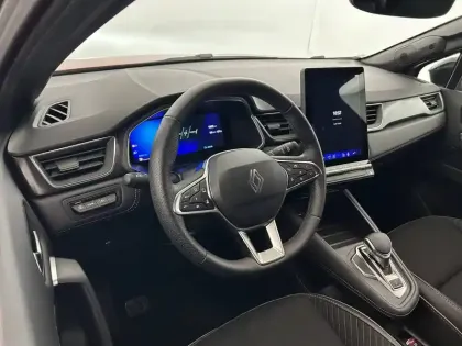 Photo 18 Renault Symbioz  E-Tech full hybrid 145