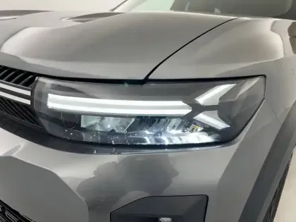 Photo 38 Dacia Bigster  Hybrid 155