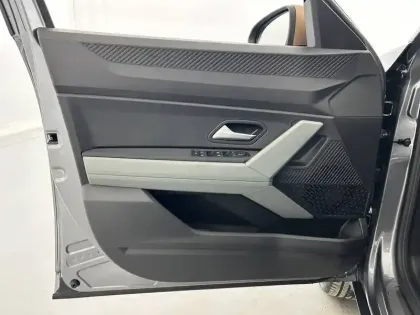 Photo 24 Dacia Bigster  Hybrid 155