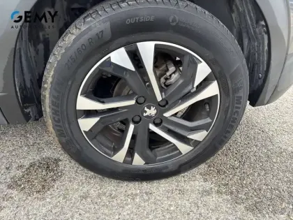 Photo 10 Peugeot 2008 Gén. II Ph1 NG GT 5