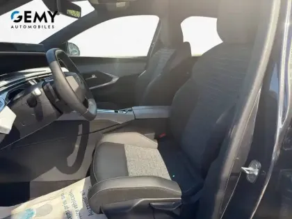 Photo 8 Peugeot 3008  Hybrid 145 e-DCS6