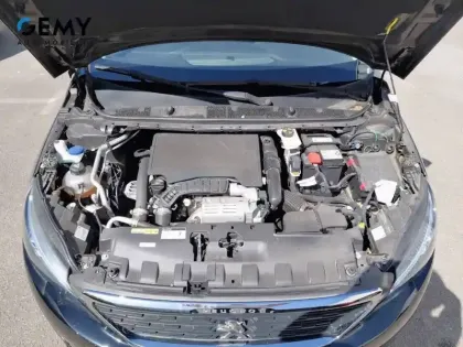 Photo 11 Peugeot 308  PureTech 110ch S&S BVM6