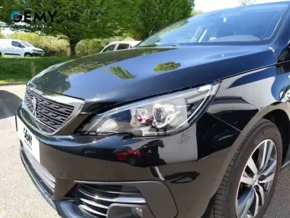 Photo 16 Peugeot 308  PureTech 110ch S&S BVM6