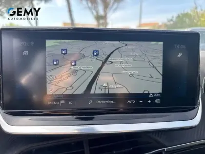 Photo 11 Peugeot 208  PureTech 100 S&S BVM6