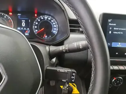 Photo 28 Renault Clio  TCe 90