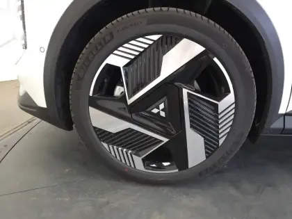 Photo 27 Mitsubishi Eclipse  Cross BEV 218 87 kWh 22KW