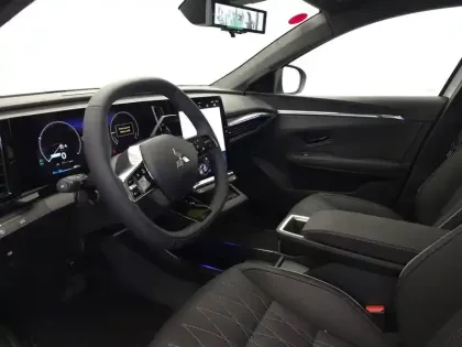 Photo 8 Mitsubishi Eclipse  Cross BEV 218 87 kWh 22KW