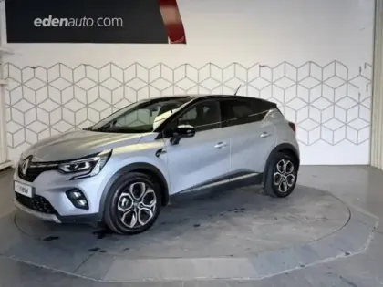 Photo 41 Renault Captur  E-Tech Plug-in 160