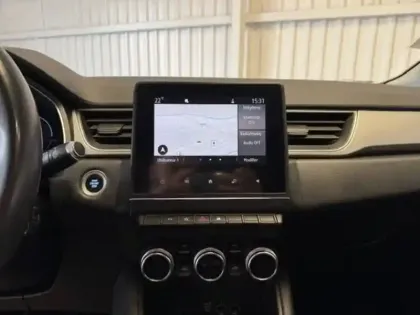 Photo 27 Renault Captur  E-Tech Plug-in 160