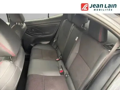 Photo 16 Toyota Yaris  Cross Hybride 130h 2WD