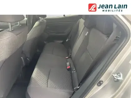 Photo 16 Toyota Yaris  Cross Hybride 130h 2WD