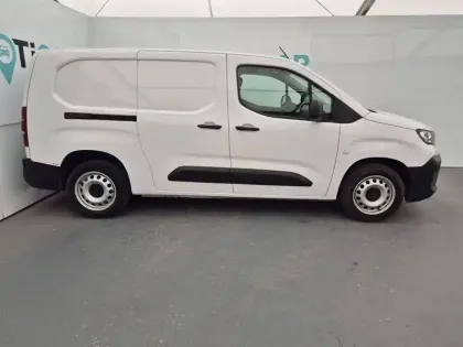 Photo 18 Peugeot Partner  FOURGON XL 950 KG BLUEHDI 100 S&S BVM6