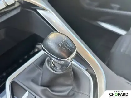 Photo 22 Peugeot 5008 Gén. II Ph2 Style 5