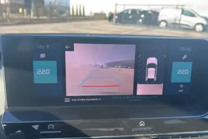 Photo 17 Citroën C4 e- 136 ch Automatique