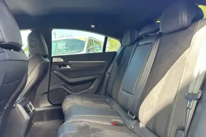 Photo 19 Peugeot 508  Hybrid4 360 e-EAT8 Peugeot Sport Engineered