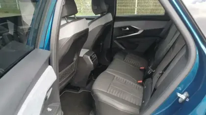 Photo 10 Peugeot 3008  Electrique 210 ch 73 kWh