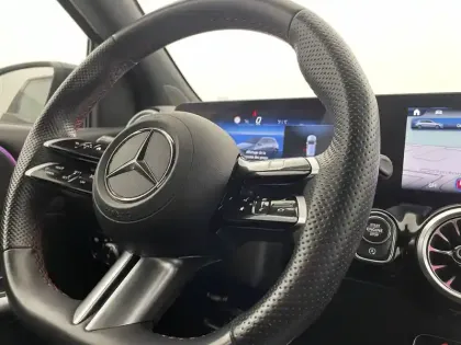 Photo 23 Mercedes Classe B  200 d 8G-DCT