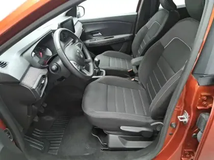 Photo 28 Dacia Jogger  TCe 110 7 places