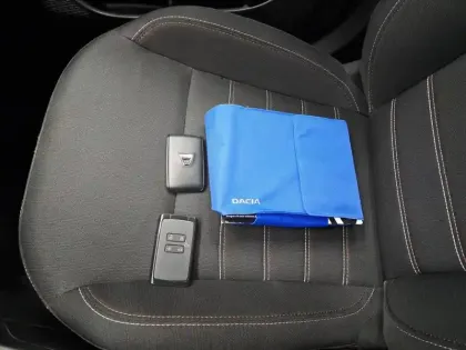 Photo 45 Dacia Jogger  TCe 110 7 places