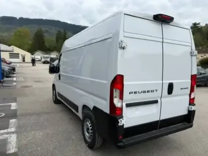 Photo 6 Peugeot Boxer  FGN DIESEL 140 CH L2H2 3.5 T AUT.