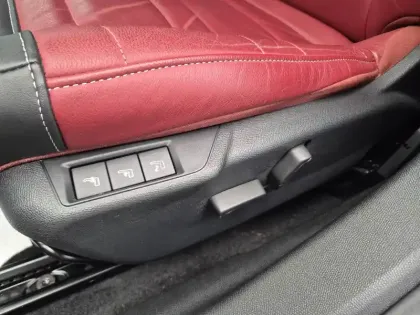 Photo 35 Citroën C4  PureTech 130 S&S BVM6