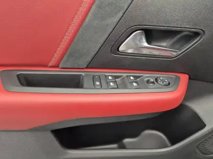 Photo 37 Citroën C4  PureTech 130 S&S BVM6