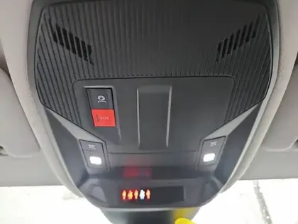 Photo 40 Peugeot 308  PHEV 180 e-EAT8