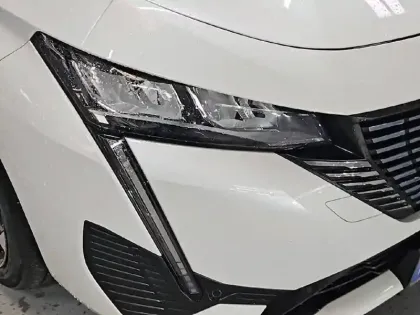 Photo 36 Peugeot 308  PHEV 180 e-EAT8