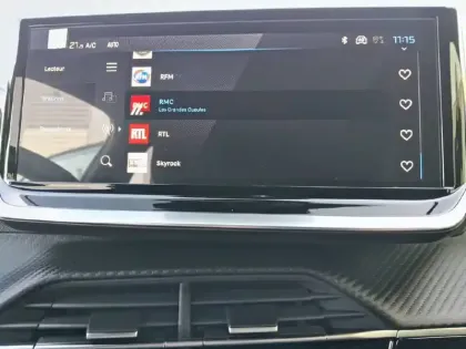 Photo 21 Peugeot 2008  100 S&S BVM6