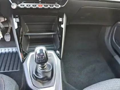 Photo 13 Peugeot 2008  100 S&S BVM6