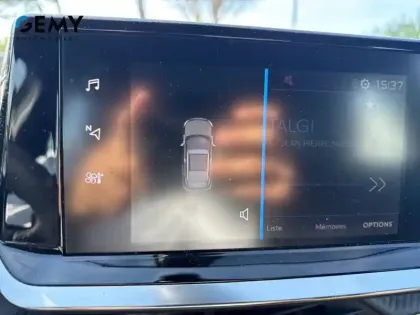 Photo 13 Peugeot 2008  PureTech 100 S&S BVM6