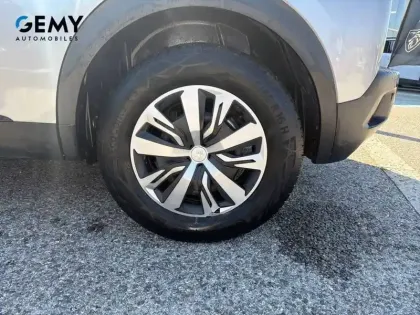 Photo 10 Peugeot 2008  PureTech 100 S&S BVM6