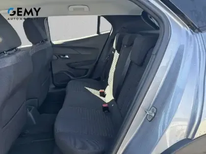 Photo 9 Peugeot 2008  PureTech 100 S&S BVM6