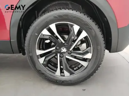 Photo 10 Peugeot 2008  PureTech 130 S&S EAT8