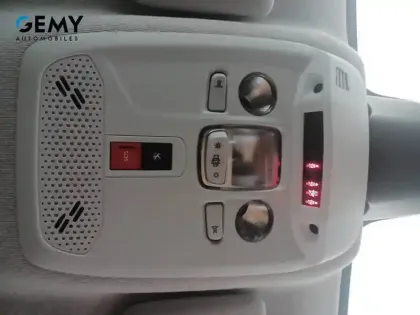 Photo 21 Peugeot 208 Gén. II Ph1 NG Style 5