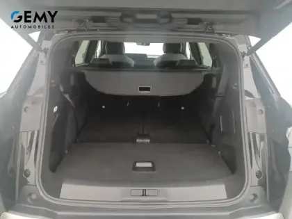 Photo 43 Peugeot 5008  Hybrid 136 e-DCS6